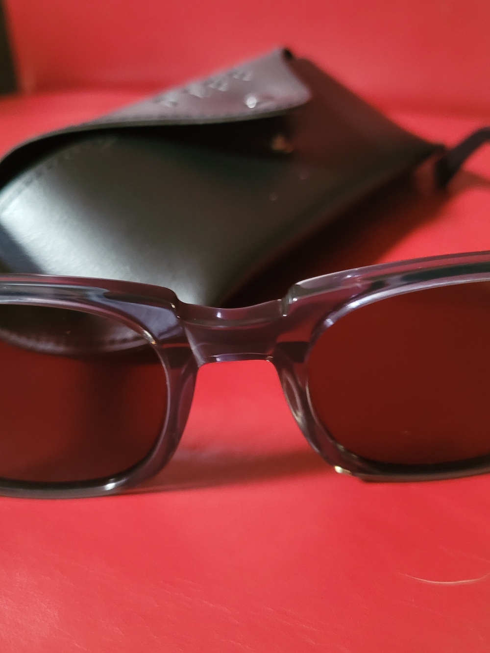 Diff Eyewear Black Frame Sunglasses with Dark Lenses
